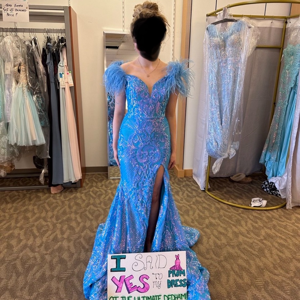 Blue sequin & Feather Prom Dress 2023 size 0 worn once